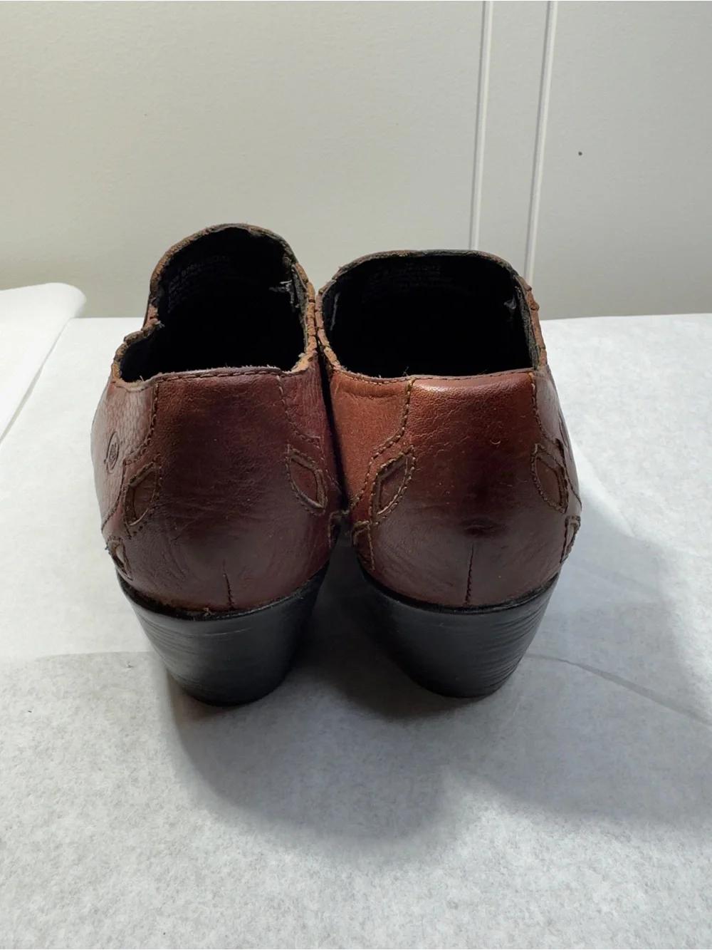 Born Brown Leather Sz 7 Western Ankle Boots 3” Fall Rodeo Rustic Comfort Amibeth